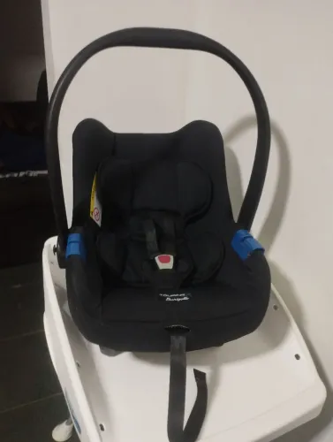 Bebê conforto Burigotto