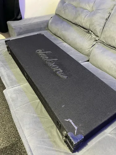 Hard Case para Guitarra Jackson Dinky - 37 x 103 cm