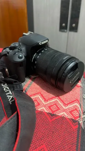 Câmera Canon T5i