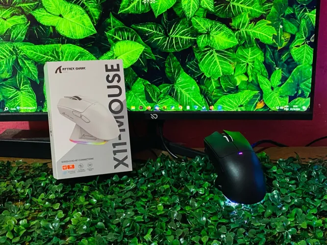 ? Mouse Gamer X11 Preto | Sem Fio, RGB e Alta Precisão