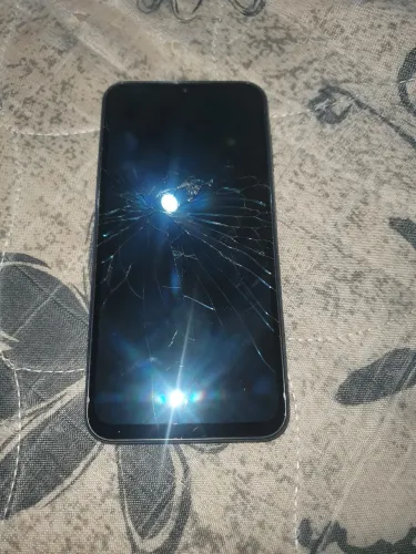 Samsung Galaxy A15 4G 128GB - Tela Trincada - Funcionando