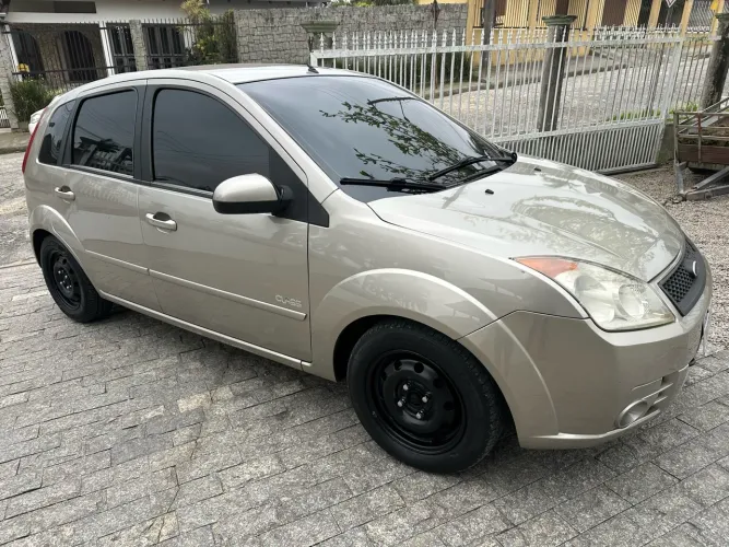 Ford Fiesta 1.0 8V Flex/class 1.0 8V Flex 5P 2009