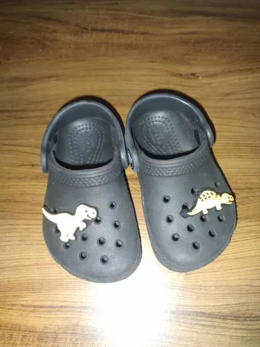Crocs Original C- 5 ( mede 13 cm)