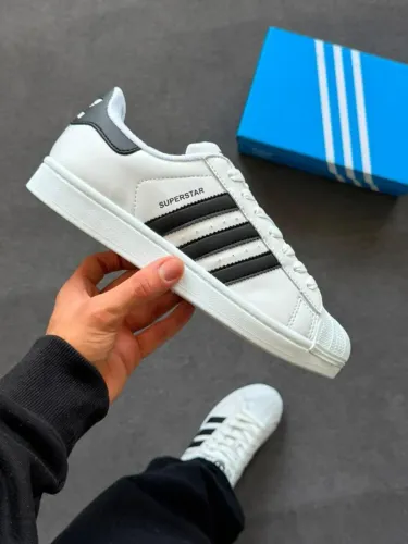 Tênis lançamento Adididas