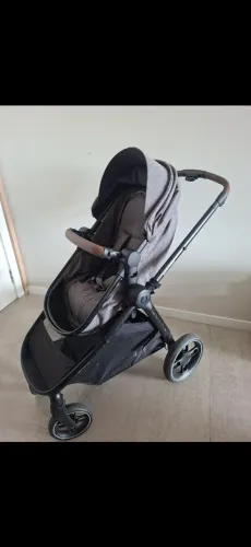 Carrinho de bebê Anna 3 Maxi Cosi trio (carrinho, bebê conforto e base veicular)