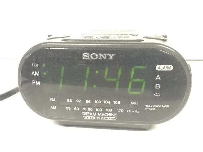 radio relogio sony antigo