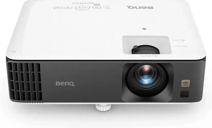 Benq TK700