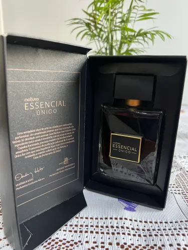 Natura Essencial Único Masculino 90ml - NOVO
