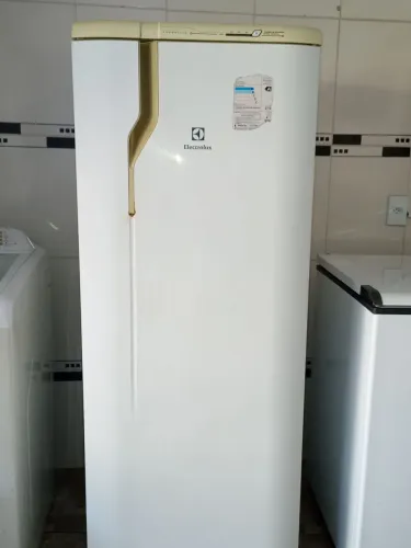 Geladeira Electrolux 322L com falta de Gás 