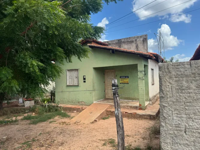 Vende se essa casa em José de Freitas,casa quitanda toda documentação ok