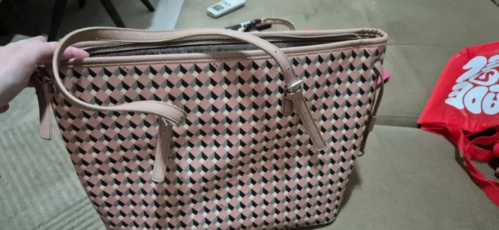 Bolsa Santa Lola