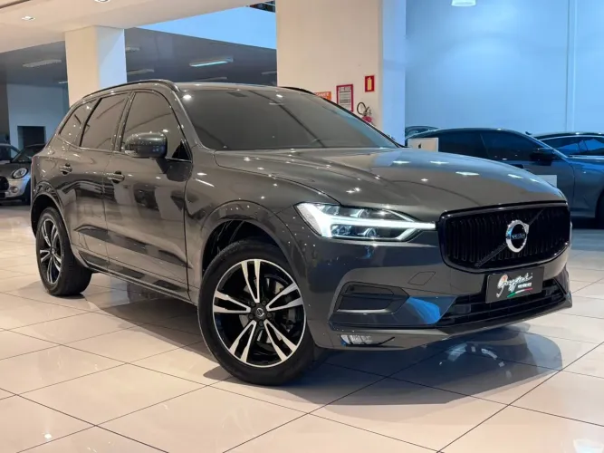 Volvo XC-60 XC 60 D-5 Momentum 2.0 AWD Diesel 5P 2020