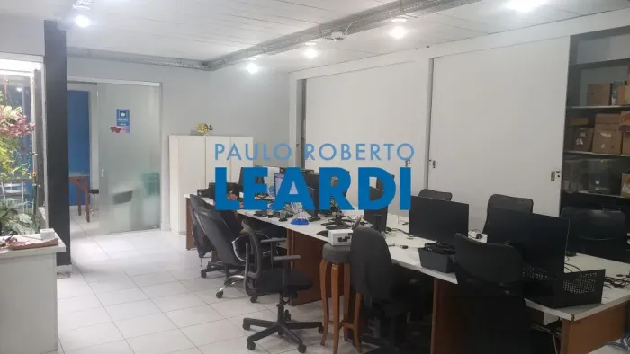 CASA ASSOBRADADA - PACAEMBÚ - SP
