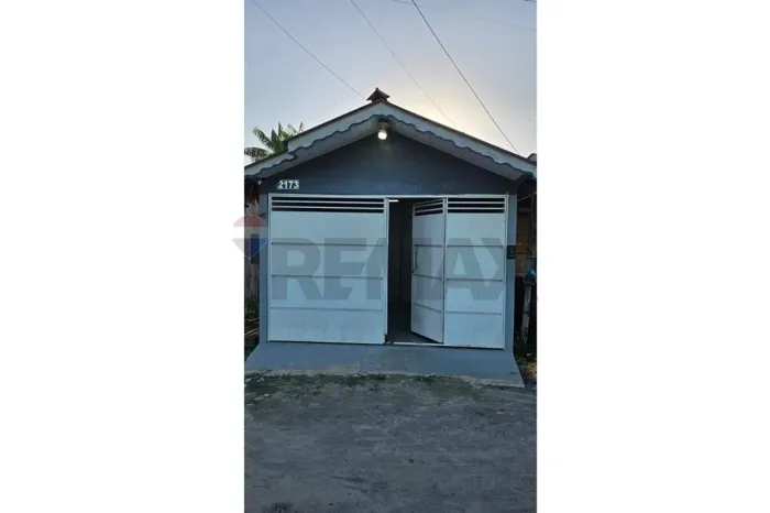 Casa disponível em Breves/PA.