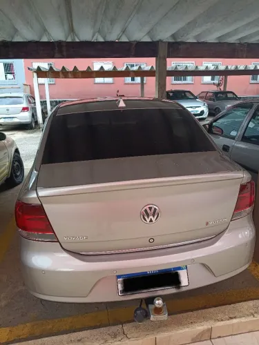 Volkswagen Voyage Comf/highli. 1.6 MI T.flex 8V 4P 2012