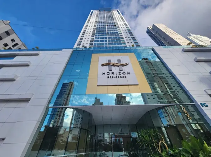 Apartamento para venda em Centro com 3 quartos, sendo 3 suítes, 141m²