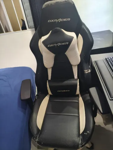 Cadeira Dx Racer Wide.