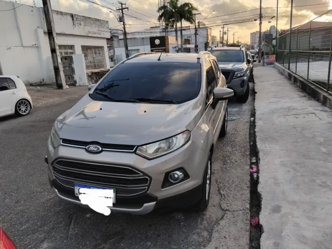 Ford Ecosport Titanium 2.0 16V Flex 5P Aut. 2015