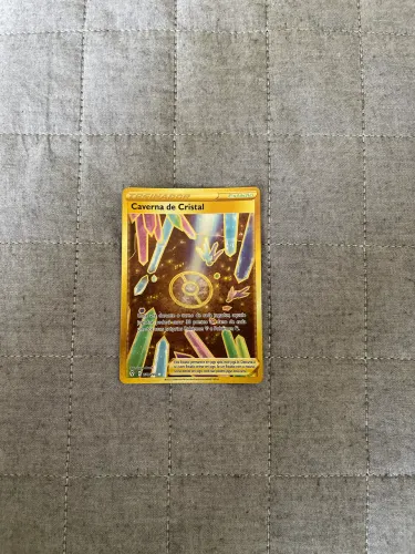 Carta Pokémon Treinador Caverna de Cristal