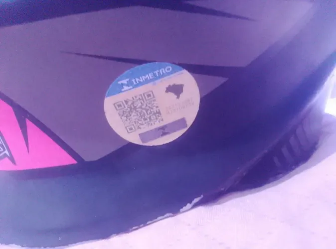 Capacete