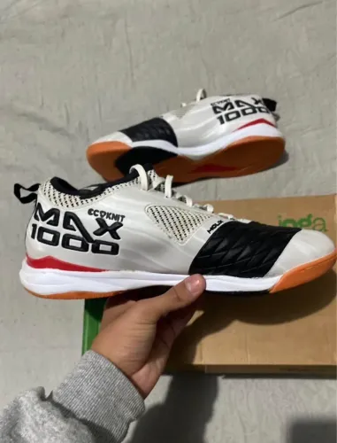 VENDE-SE MAX 1000 ecoknit 