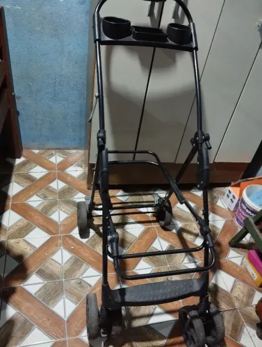 Carrinho pra lavar logo