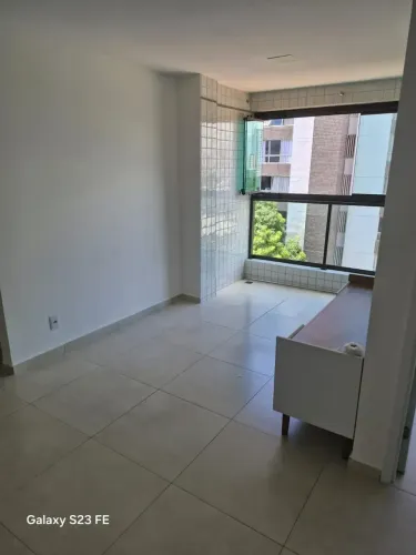 Imóvel para aluguel e venda tem 54 metros quadrados com 2 quartos em Madalena - Recife - P