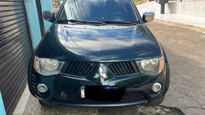 Mitsubishi L200 Triton HPE 3.2 CD TB Int.diesel AUT 2010