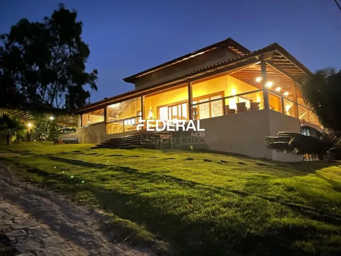 Casa de condomínio para venda com 800 metros - com 5 quartos , sendo 5 suítes!