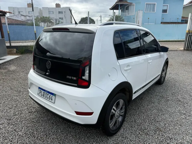 Volkswagen Up! Cross 1.0 TSI Total Flex 12V 5P 2019