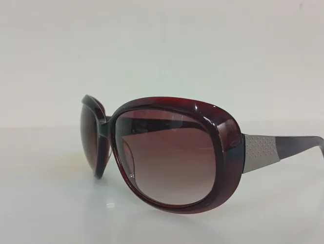óculos de sol Fiorucci Feminino / Fashion