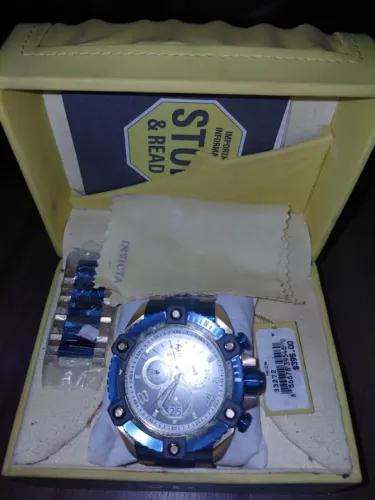 Relógio Masculino Invicta Reserve Arsenal 80189 Swiss Made Dourado Azul Madrepérola