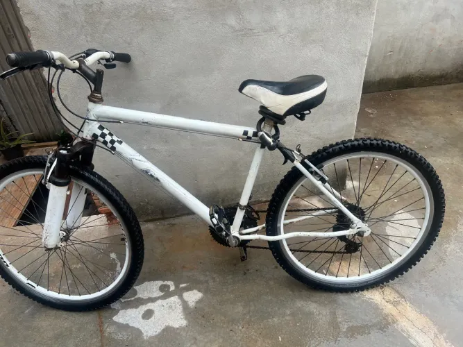 Bicicleta usada aro 26
