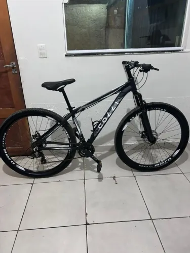 Bicicleta Novinha Colli Aro 29 Marcha e Freio A Disco Bicicleta 1 Mês De Uso