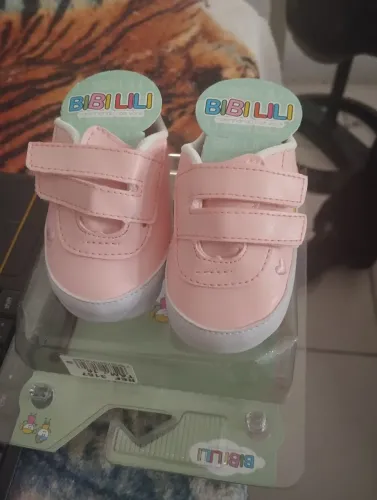 Vendo sapatinho de menina bebê 