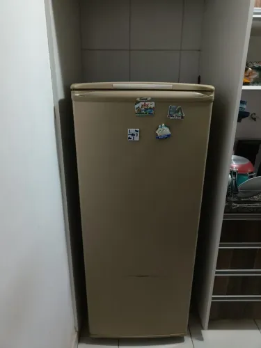 Geladeira cônsul 340L