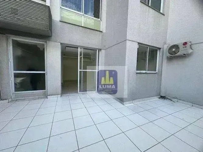 Apartamento com 3 dormitórios para alugar, 67 m² por R$ 3.600,00/mês - Jaraguá - Belo Hori