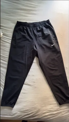 Calça Nike G
