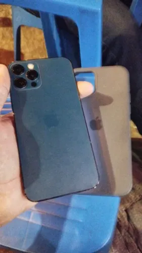 IPHONE 12 PRO AZUL