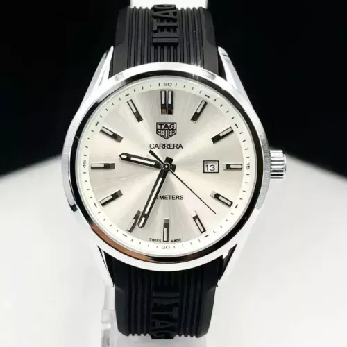 relógio o TAG Heuer Carrera