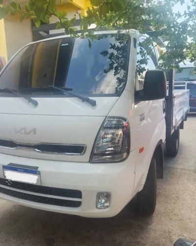 KIA Bongo 2025 Carroceria de Ferro Super Conservado Manual