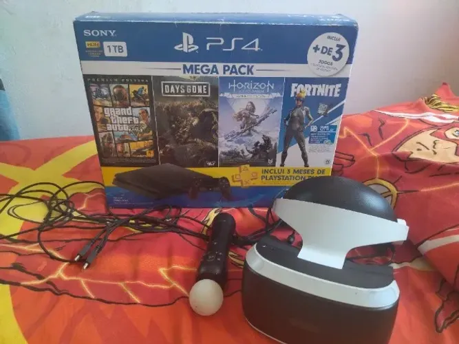 Ps4 com controle e capacete realidade virtual