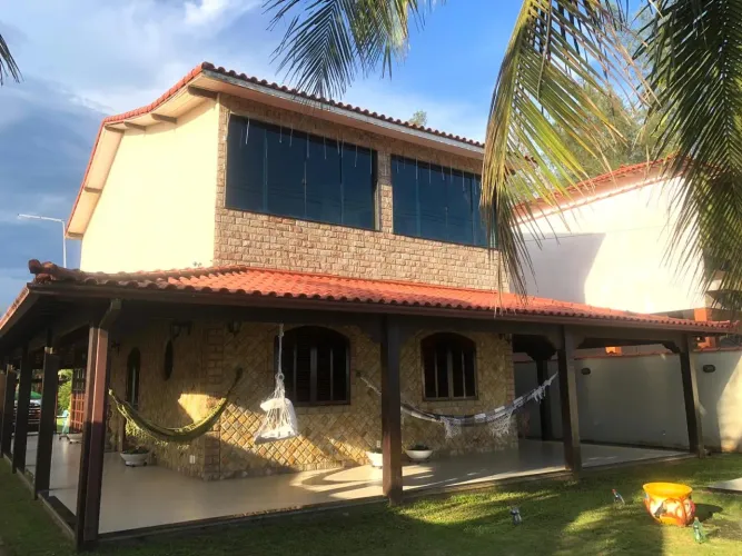 Casa de frente para praia em Saquarema