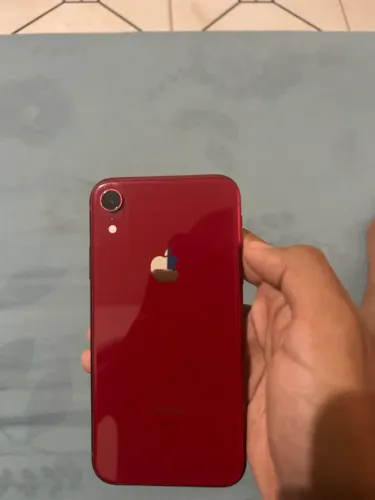 IPHONE Xr  Red  64GB