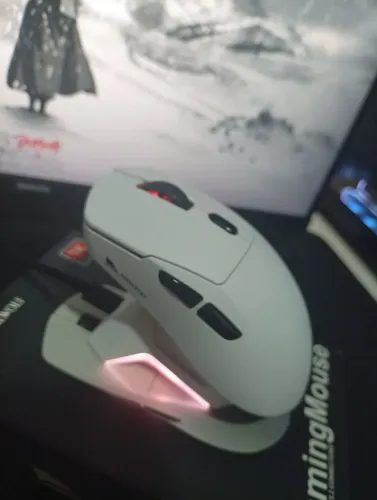 Mouse Gamer SmartWolf M3 Pro / PAW3311 RGB Sem Fio + Base de Carregamento