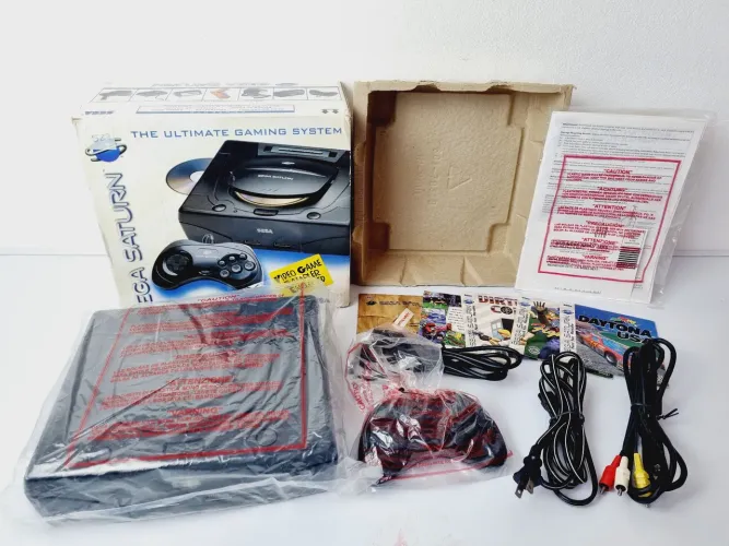 529- CONSOLE SEGA SATURN AMERICANO EXCELENTE ESTADO