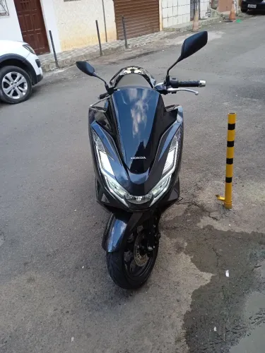 Honda PCX muito nova
