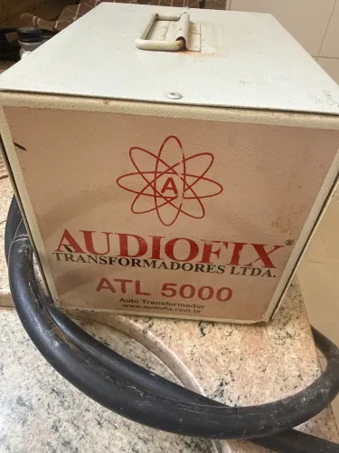 Transformador 5.000v - 110v para 220v