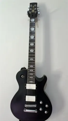 Guitarra DS2 Charvel