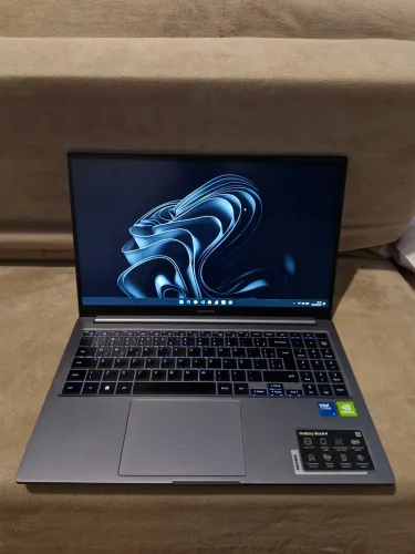 Notebook Samsung Galaxy Book4